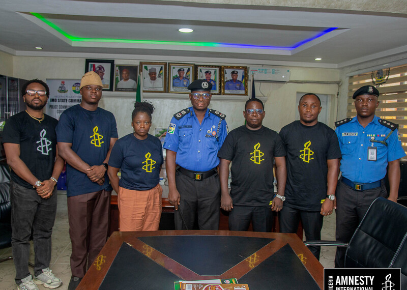 Amnesty International staff with the Commissioner of Police Imo State, Audu Garba Bosso on a campaign visit to the Tiger Base Detention Centre in Imo State.