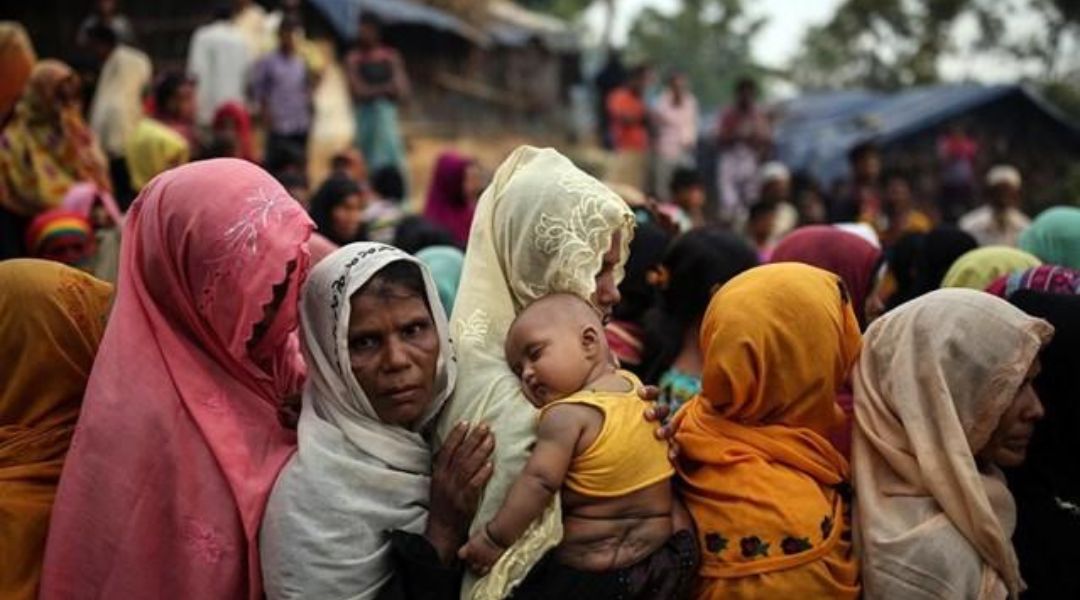 在一座孟加拉難民營中的羅興亞難民，因緬甸若開邦持續不斷的軍事行動逃離緬甸。© Getty Images