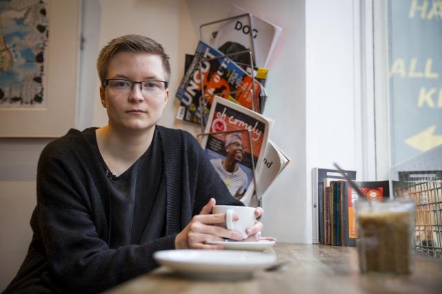 「我曾經面臨騷擾、恐嚇、暴力要脅、以及公然的敵意。」——莎克莉絲（Sakris），芬蘭人權捍衛者。
