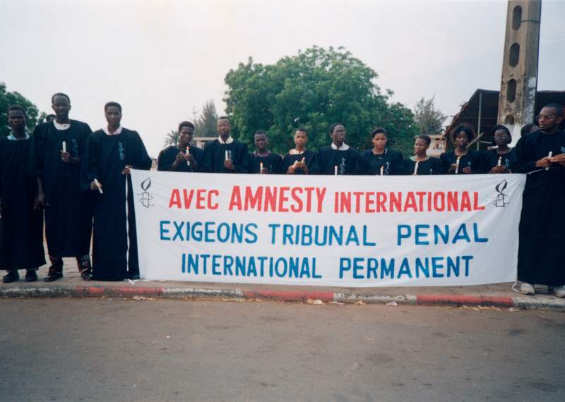 AVEC AMNESTY INTERNATIONAL